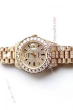 Replica Rolex Oyster Perpetual Pearlmaster 39 Gold Diamond Watch Price (1)_th.jpg